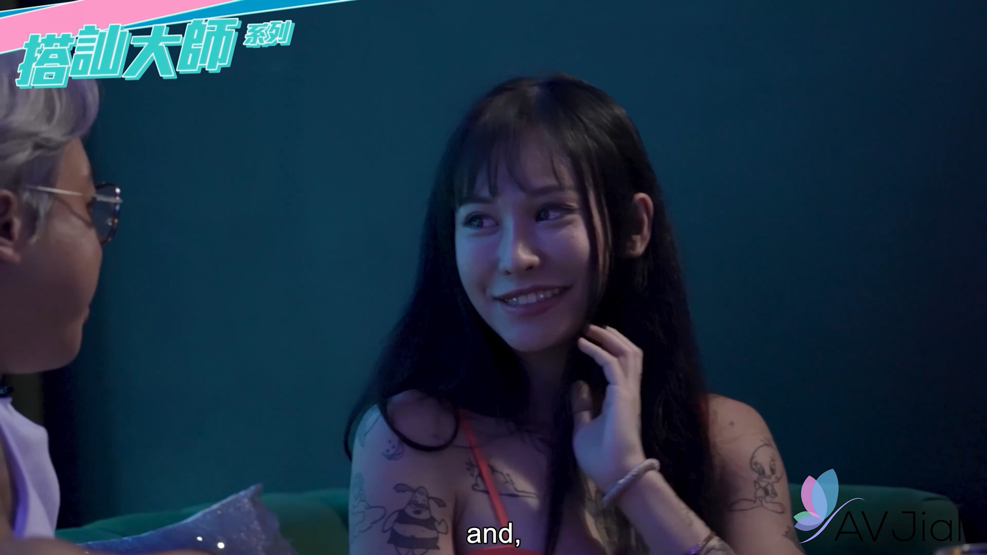 Hot Tattooed Chick, Yaner, Fucked In Club\’s Bathroom By Pick-up Artist